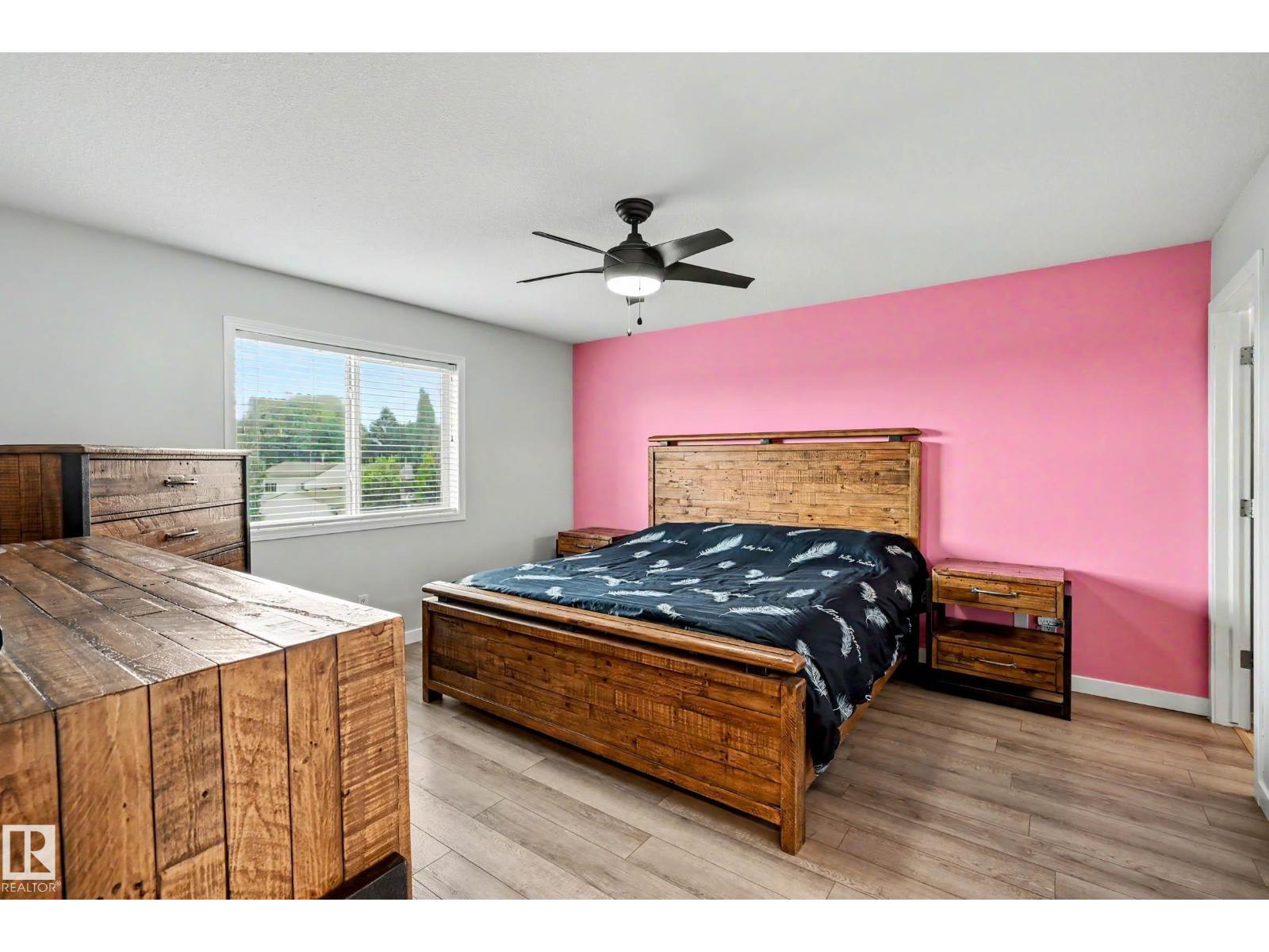 62 GREYSTONE CR - 22