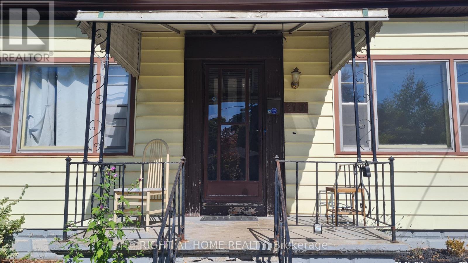 310 GREY STREET - 2