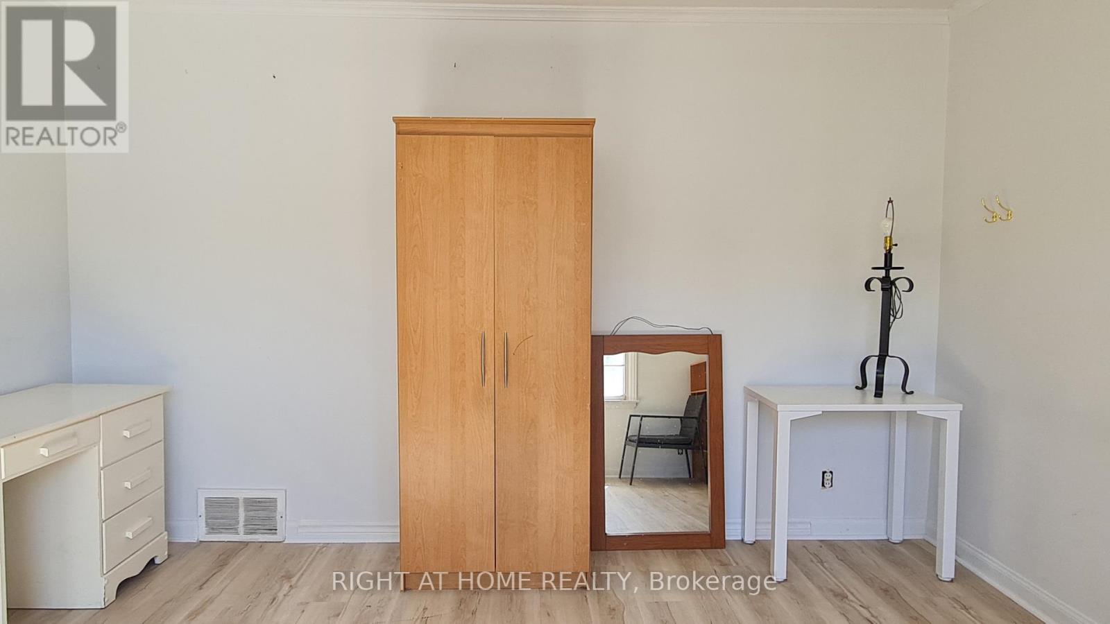 310 GREY STREET - 6