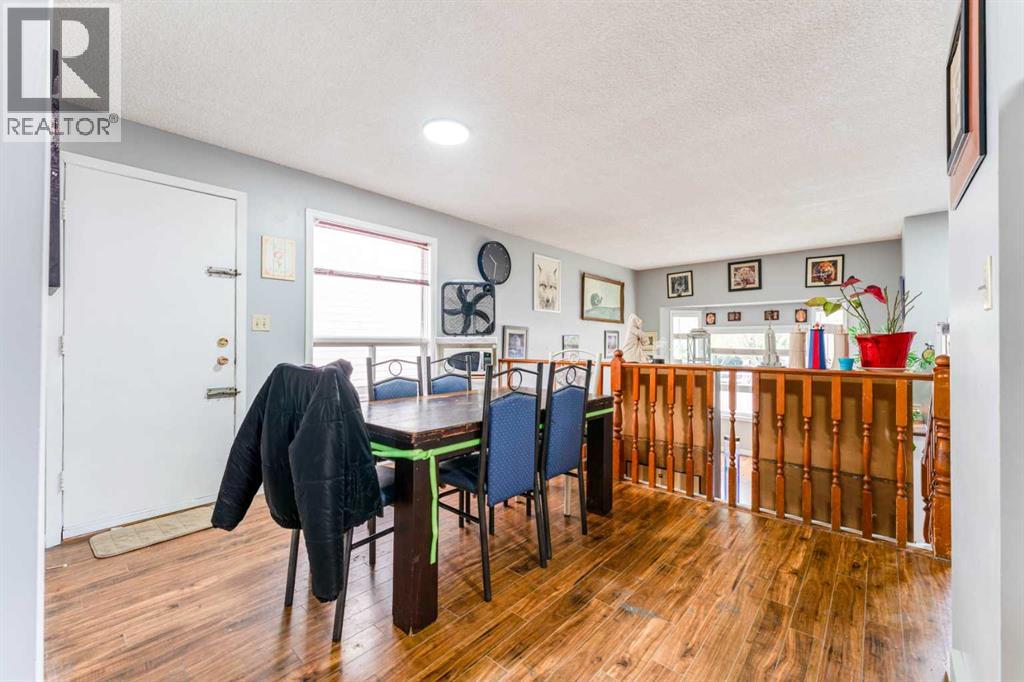 6087 Martingrove Road NE - 7