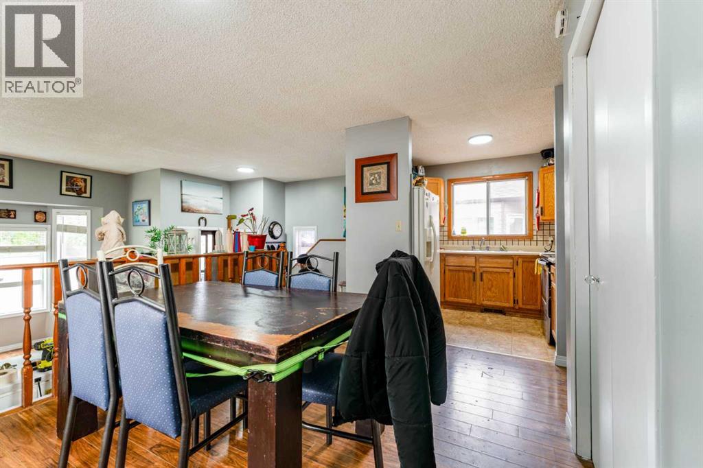 6087 Martingrove Road NE - 16