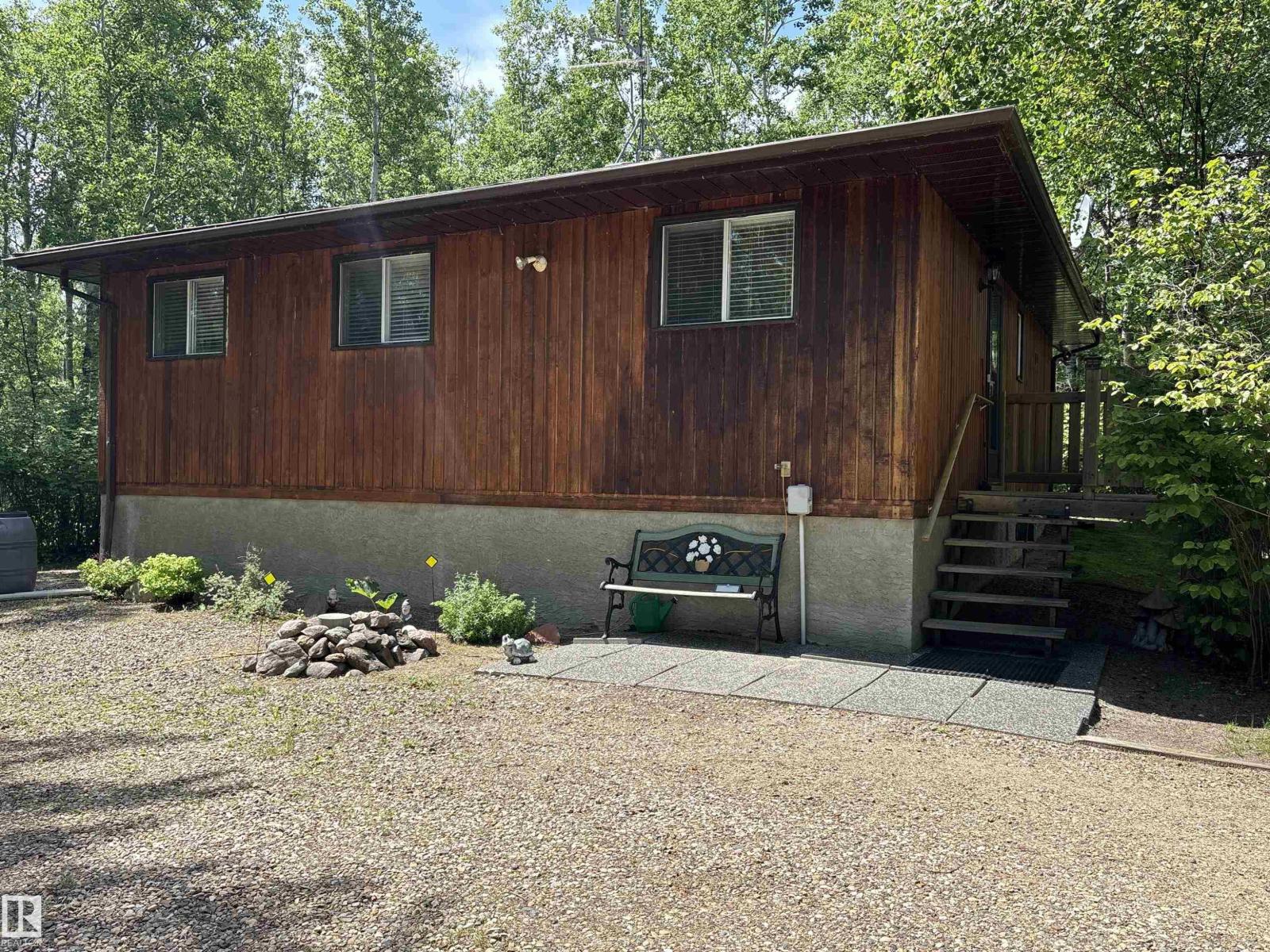 358 59536 Range Road 132A - 40