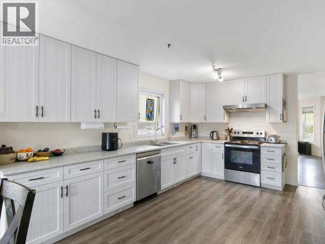 17 IRON HORSE DRIVE - Image 11