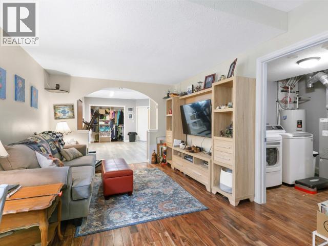 17 IRON HORSE DRIVE - Image 23