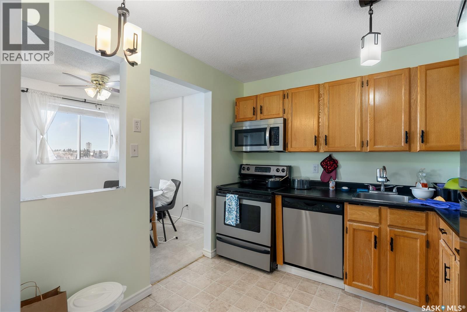 #701 430 5th AVENUE N - 9