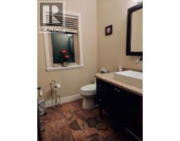2406 Norcrest Court, Burnaby, BC V3J1C6 Photo 14