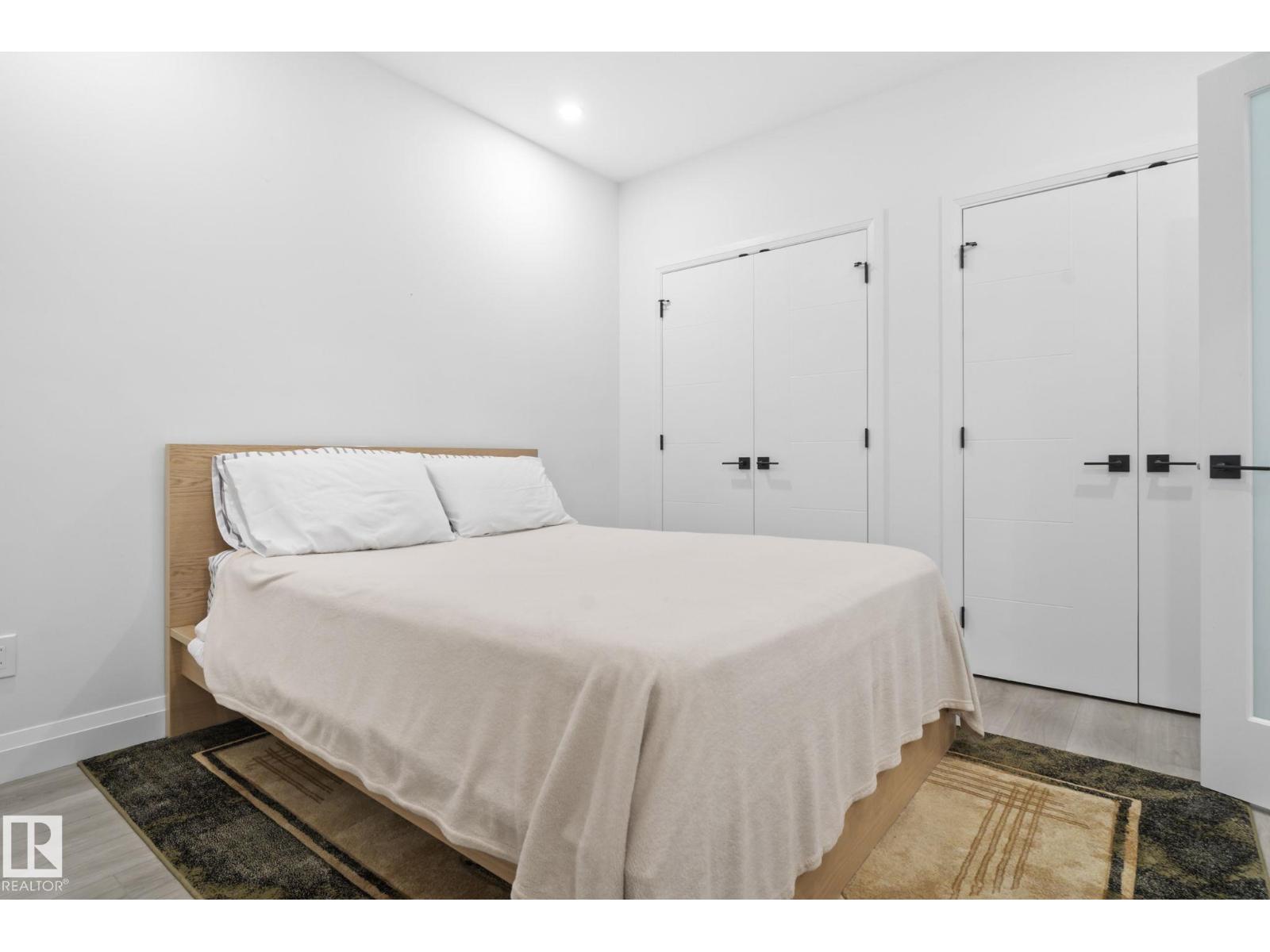 6423 175 AV NW — photo 48