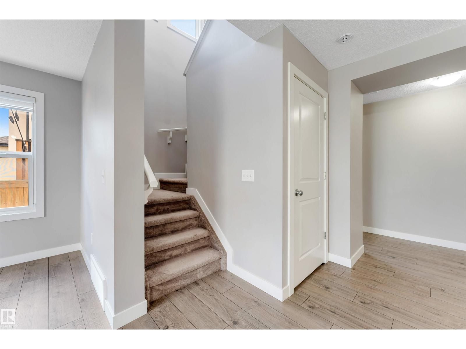 1105 33A ST NW NW — photo 17