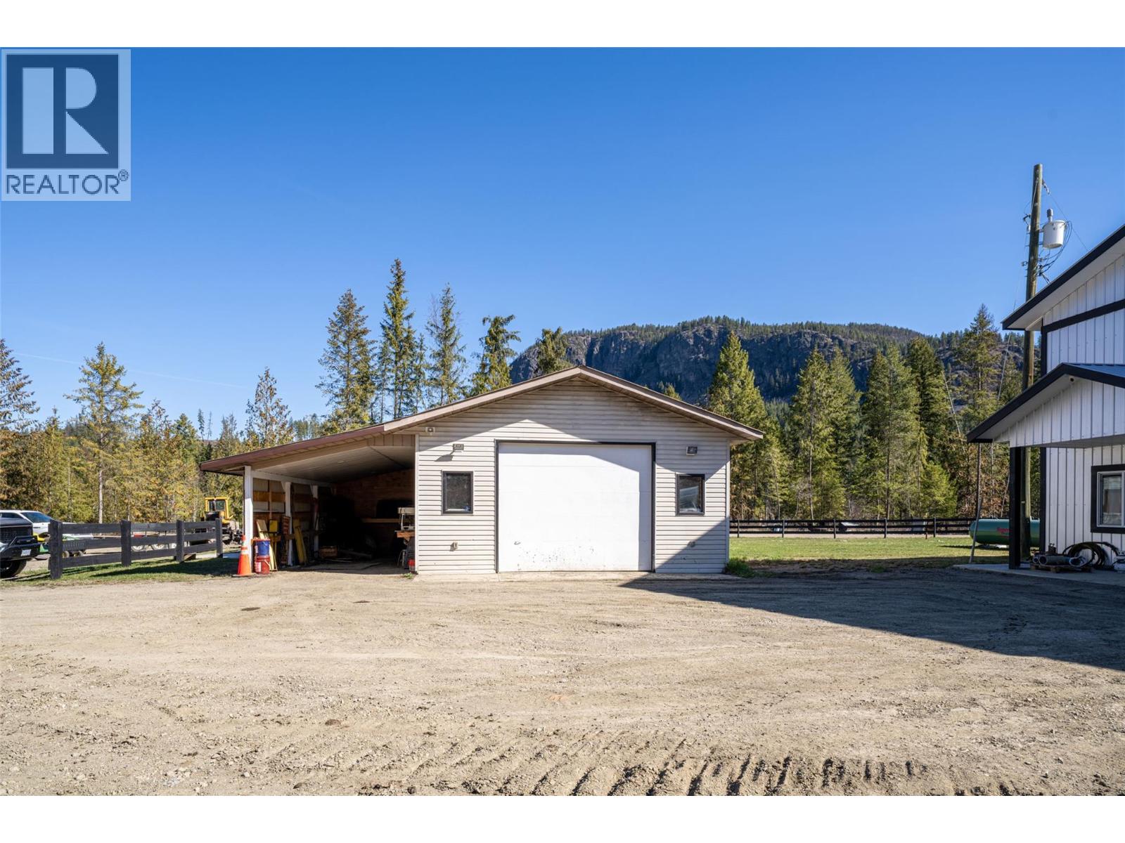 40 Gibson Road - 6