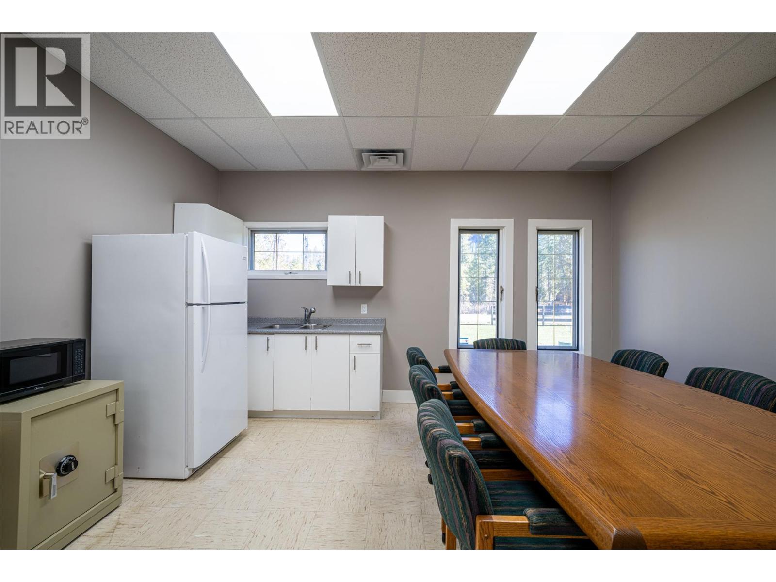 40 Gibson Road - 23