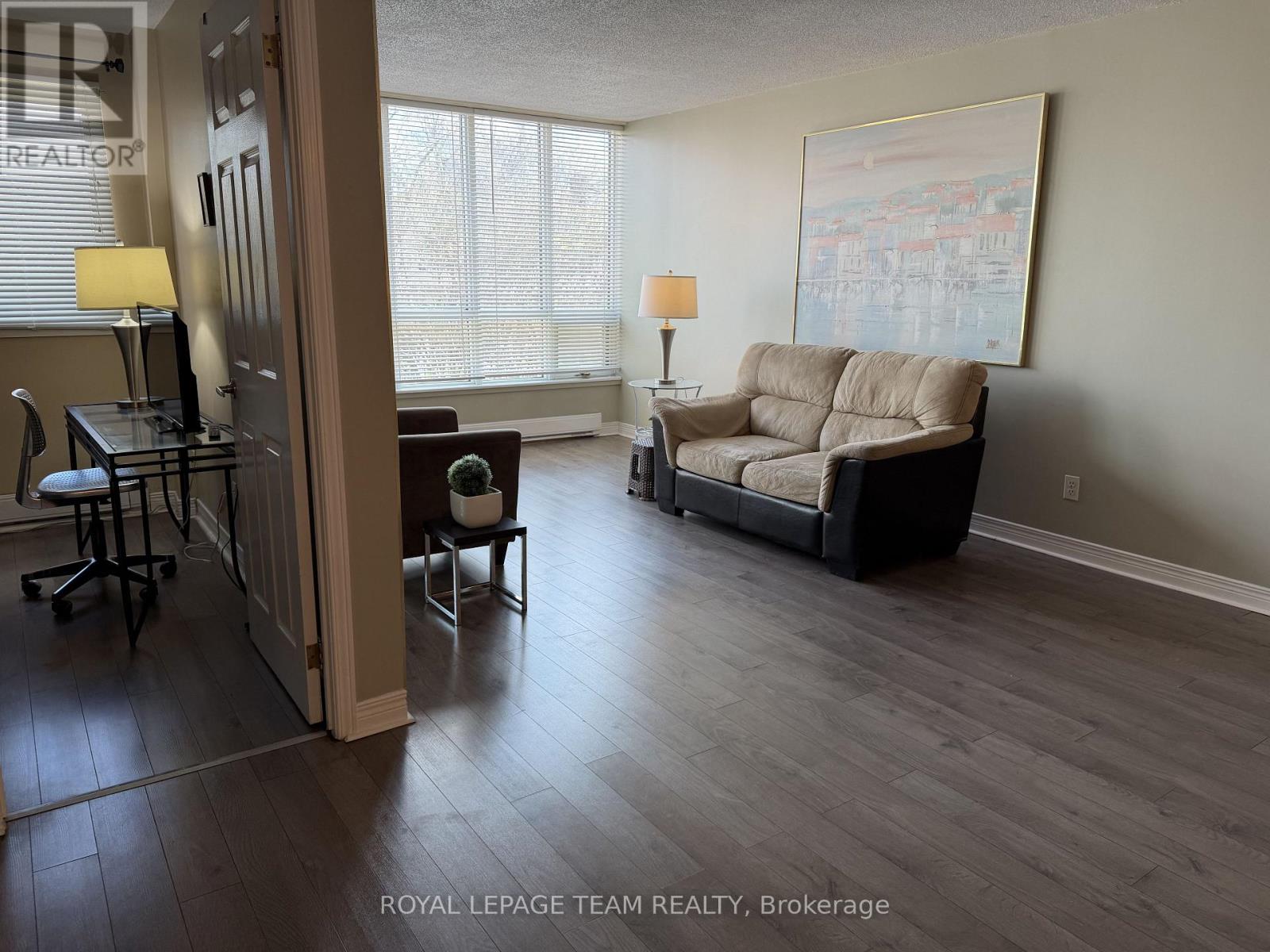#102 550 CAMBRIDGE STREET S - 11