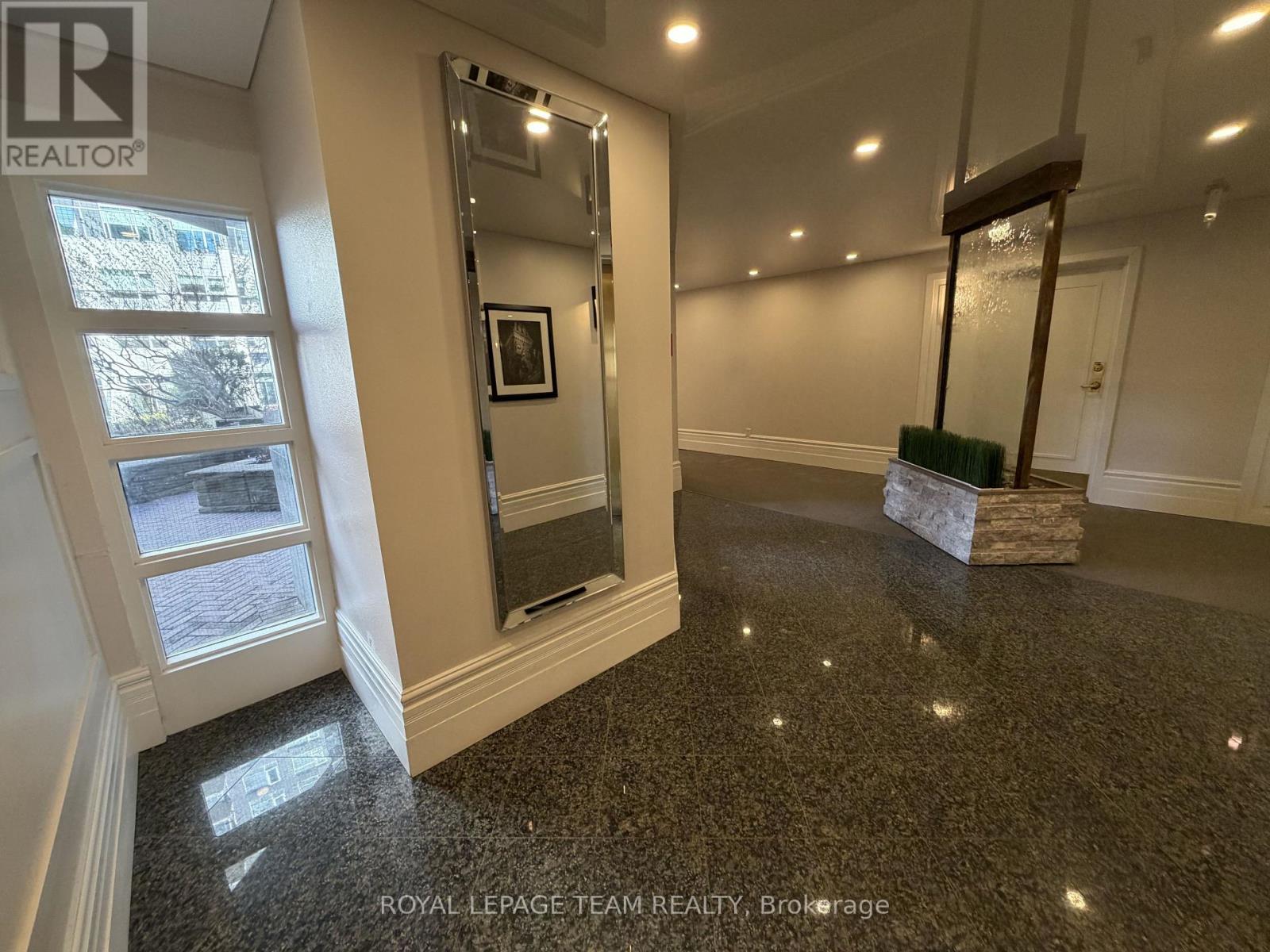 #102 550 CAMBRIDGE STREET S - 5