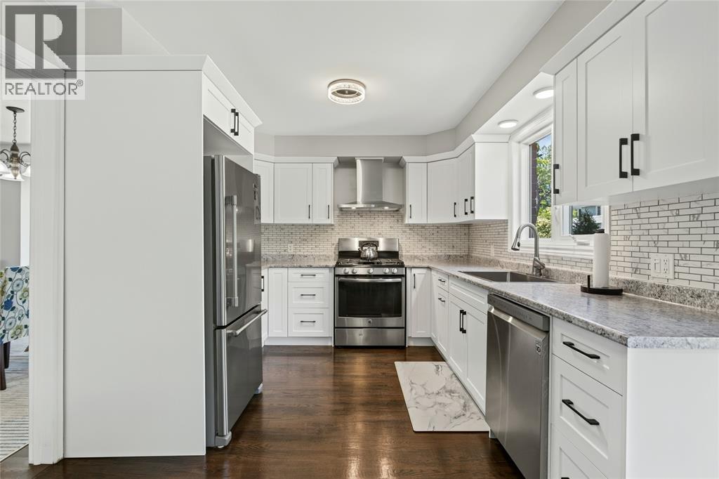 2636 STONERIDGE COURT - 12