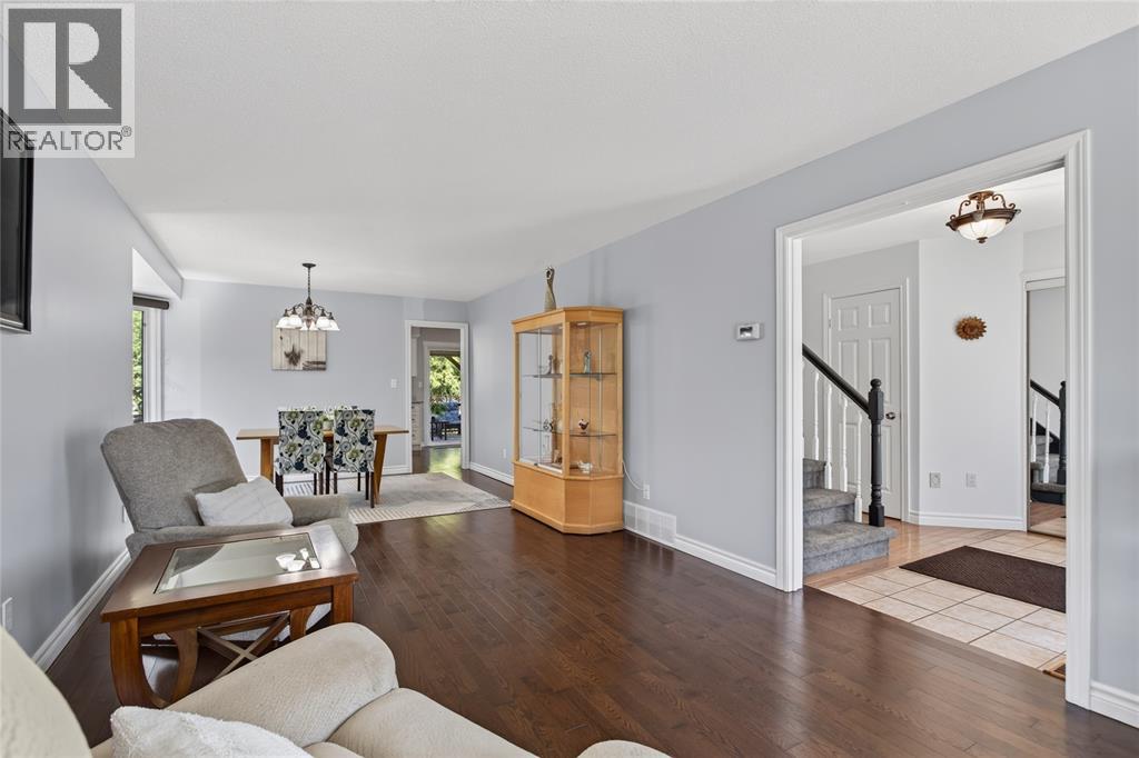 2636 STONERIDGE COURT - 7