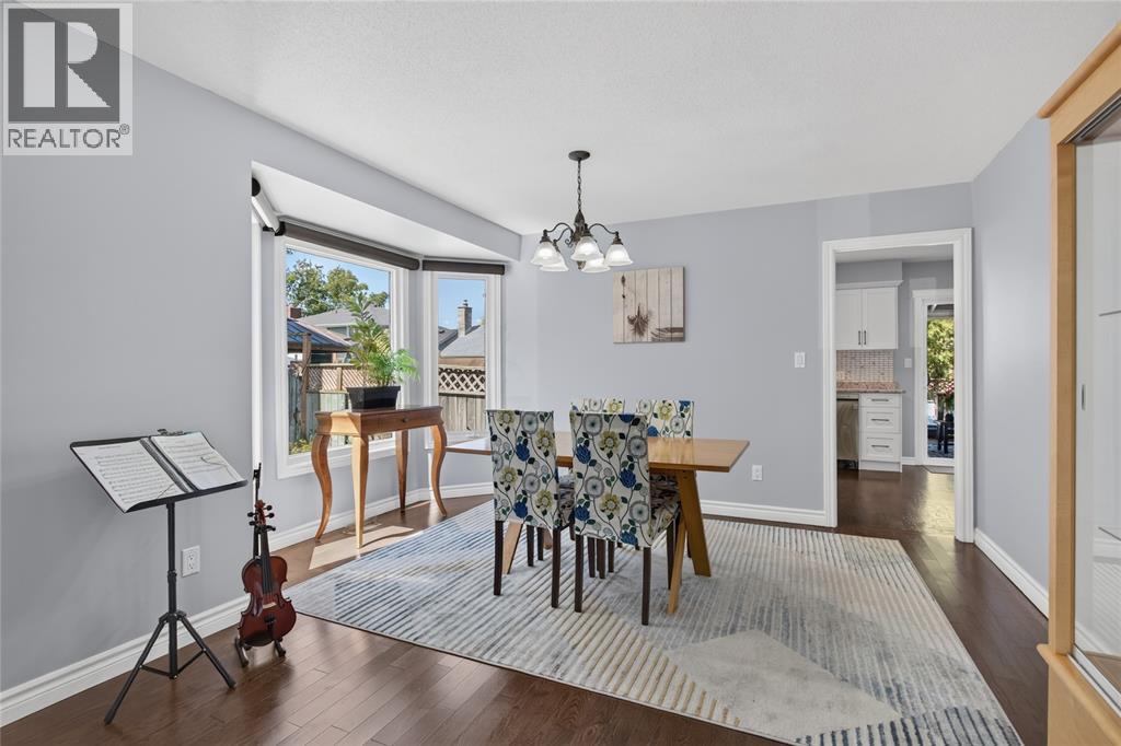2636 STONERIDGE COURT - 8