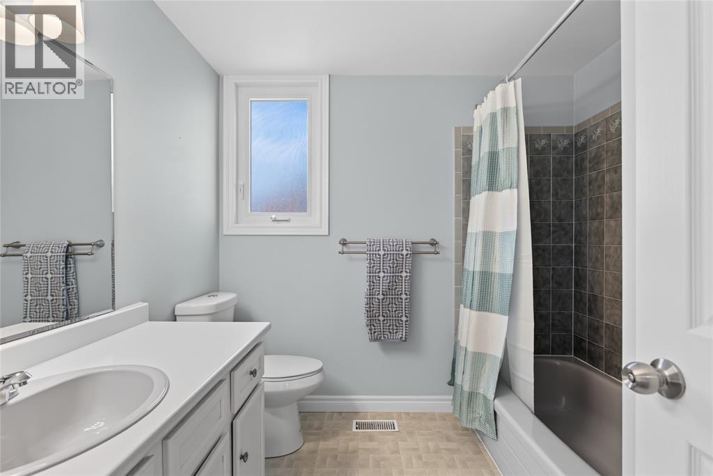 2636 STONERIDGE COURT - 29
