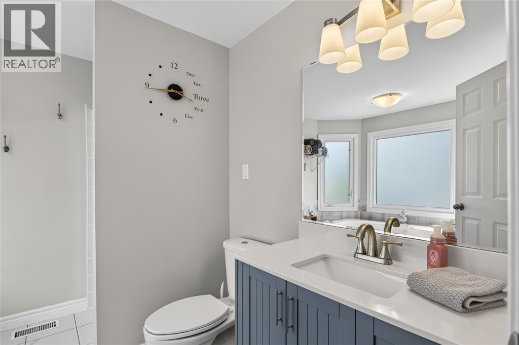 2636 STONERIDGE COURT - 25