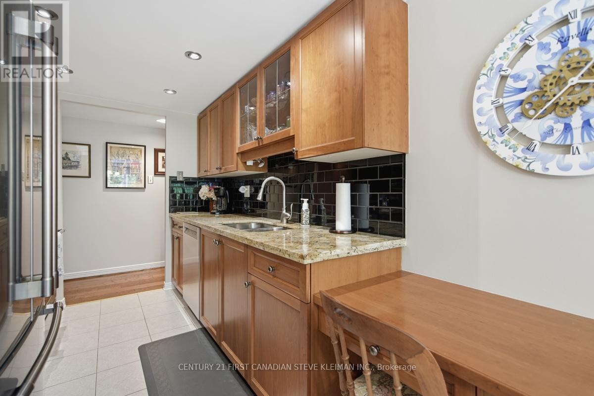 #309 693 WINDERMERE ROAD - 17