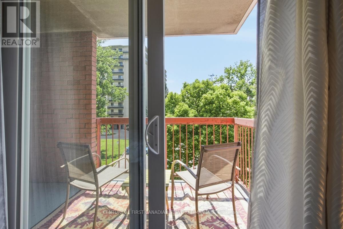 #309 693 WINDERMERE ROAD - Image 23