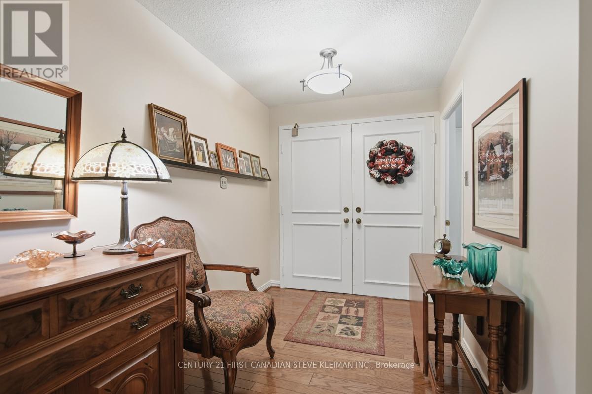 #309 693 WINDERMERE ROAD - Image 4