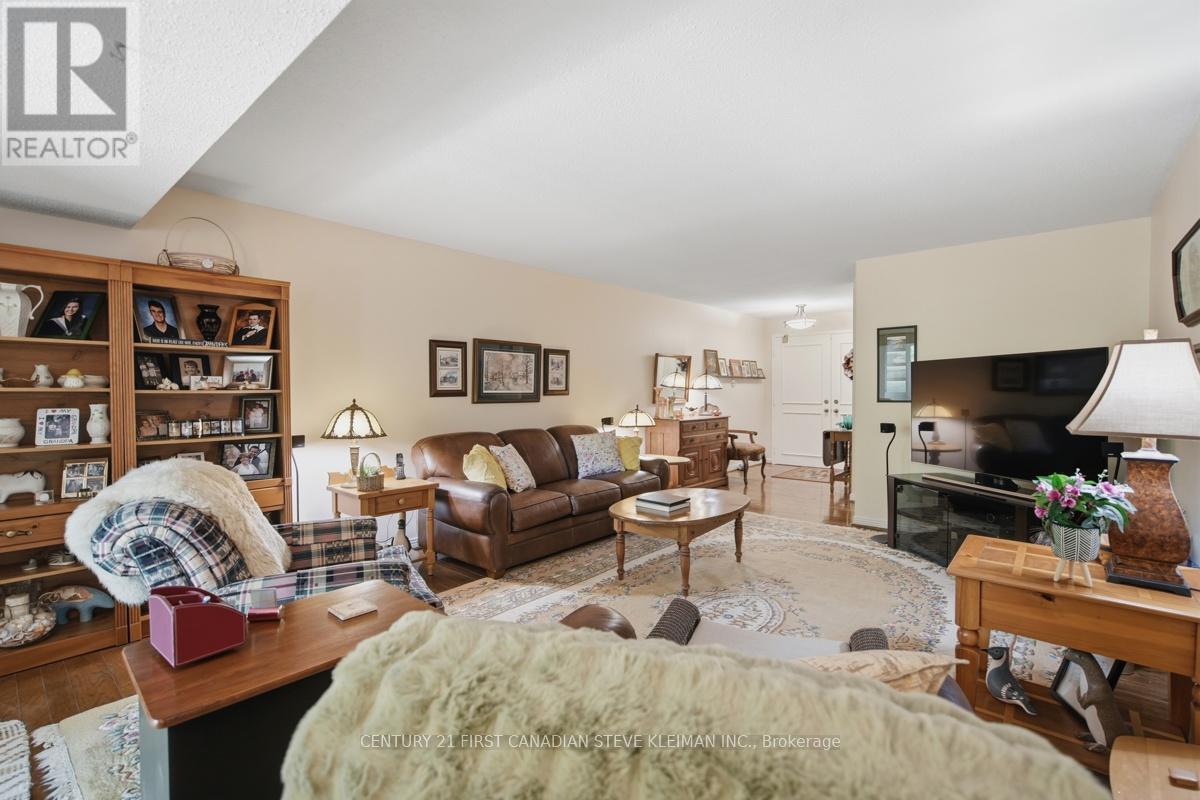 #309 693 WINDERMERE ROAD - 6