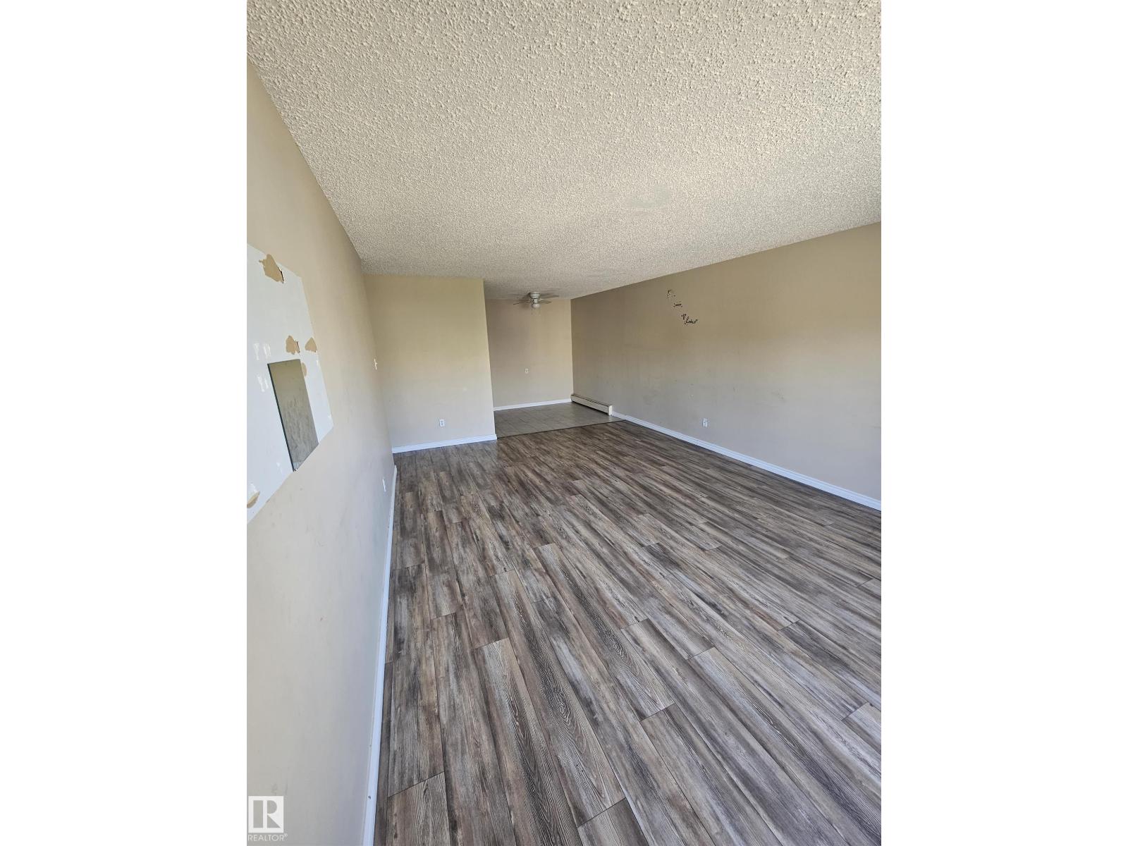 #301 10615 110 Street NW NW - 11