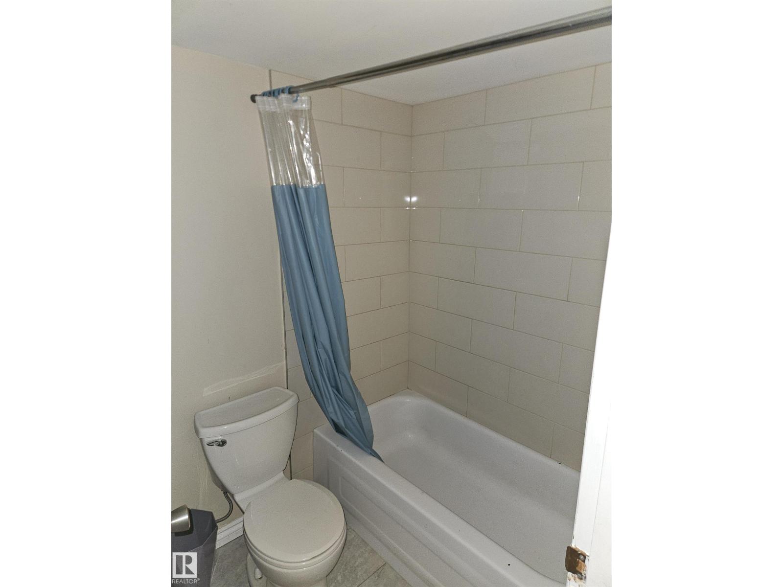 #301 10615 110 Street NW NW - 14