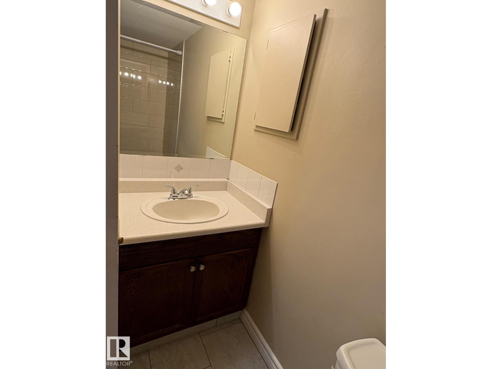 #301 10615 110 Street NW NW - 15