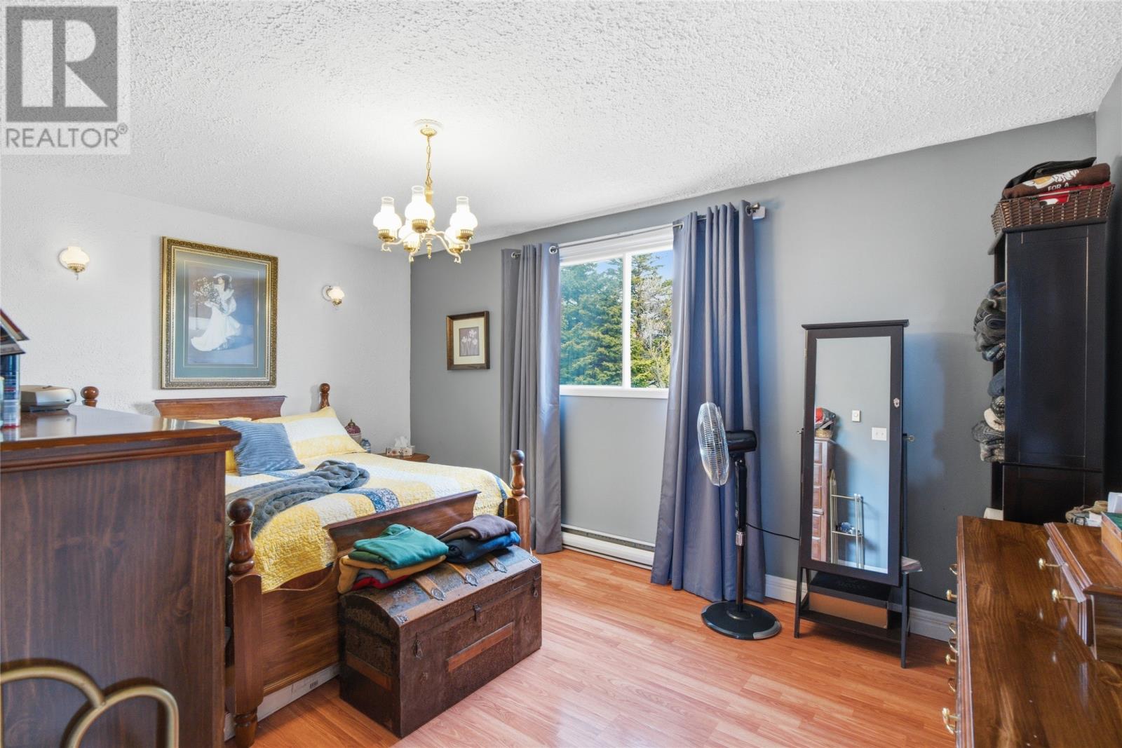 1190 Topsail Road - 12