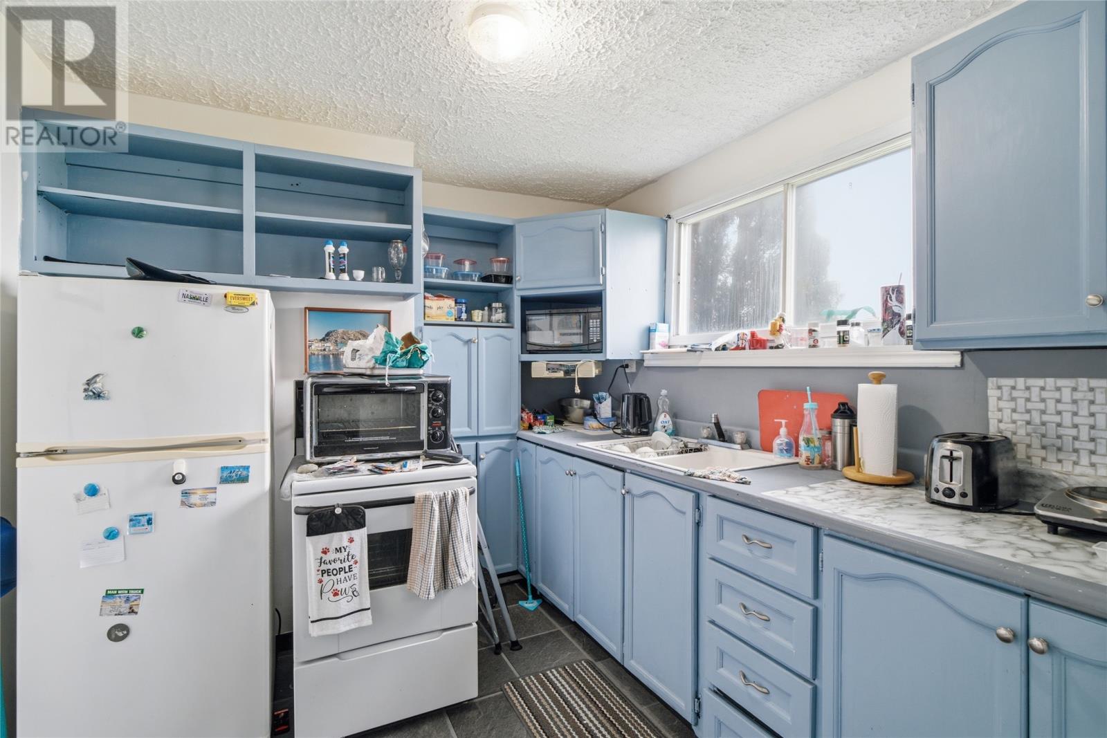 1190 Topsail Road - 25