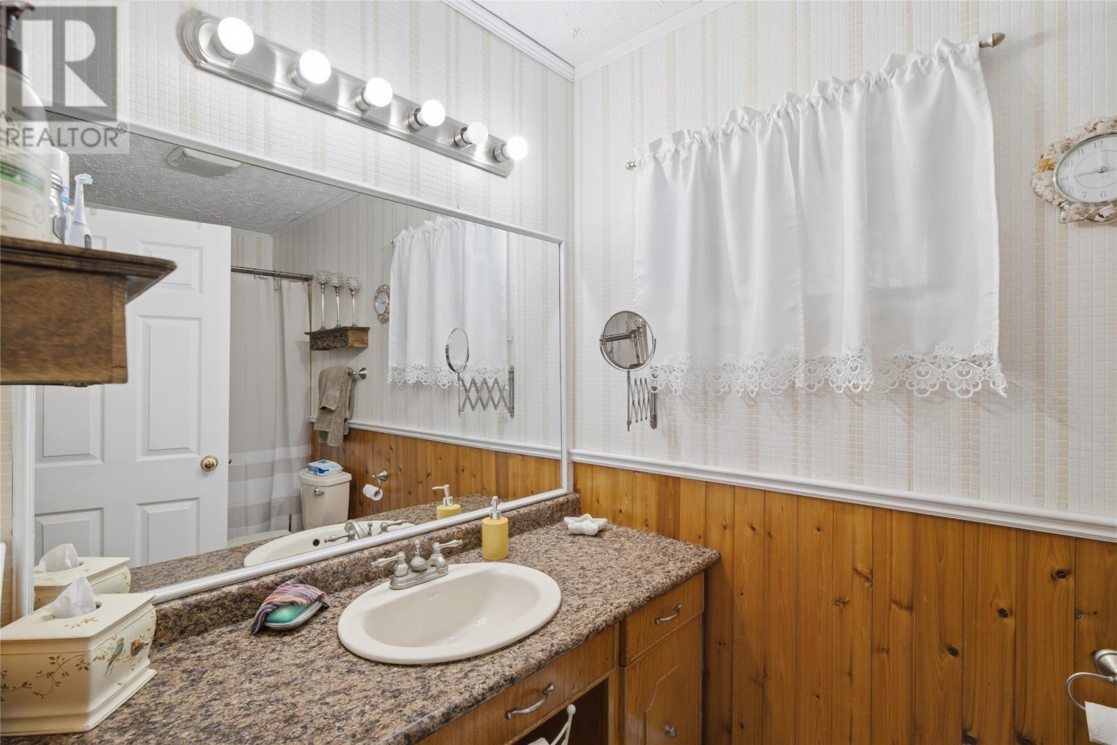 1190 Topsail Road - 9