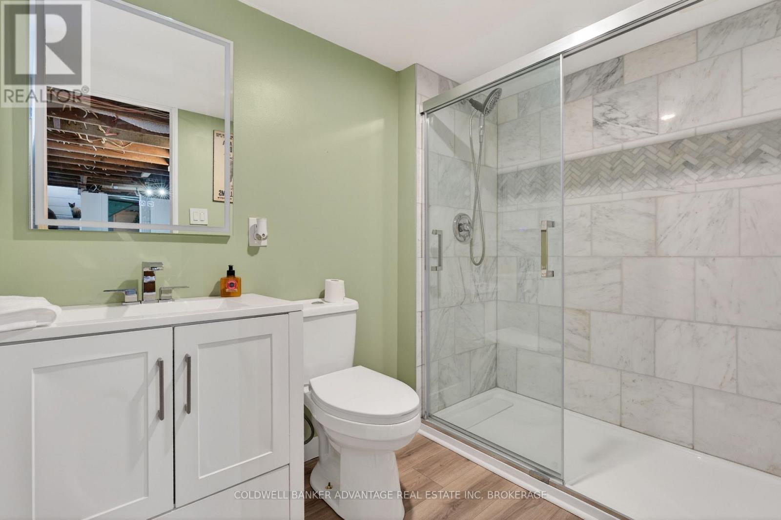 286 GILMORE ROAD E - 15