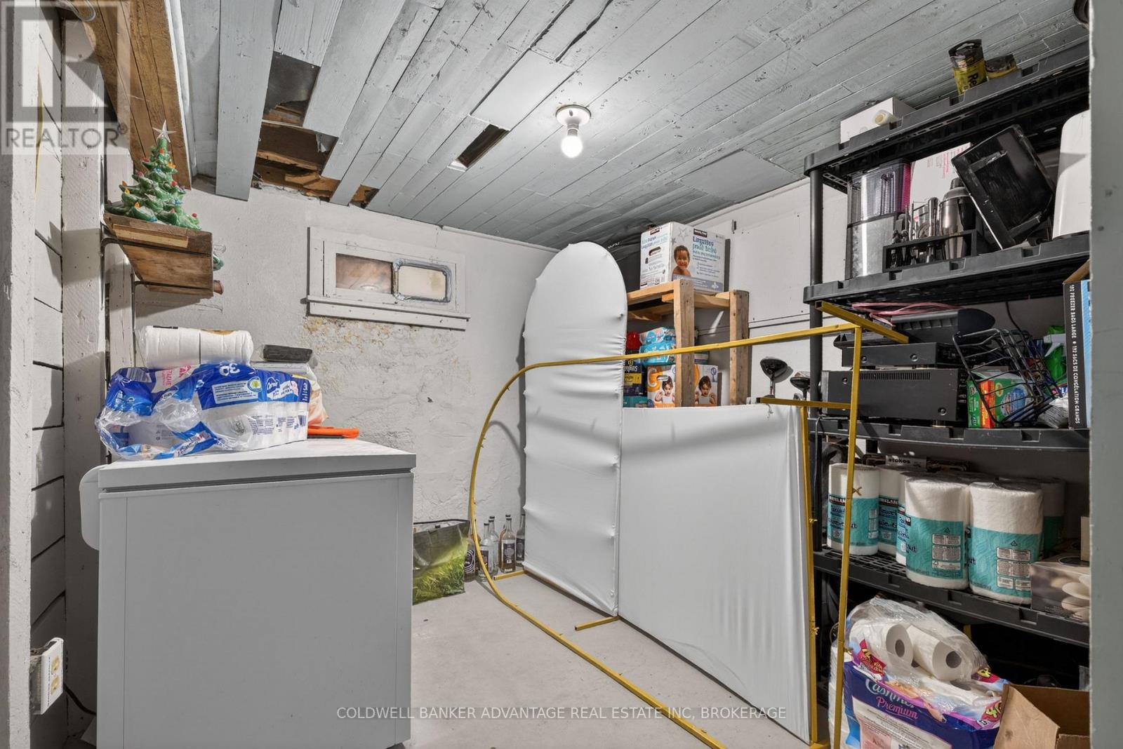 286 GILMORE ROAD E - 16