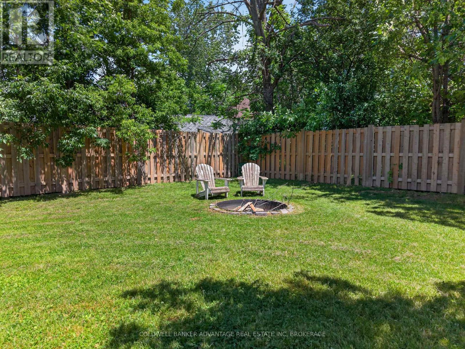 286 GILMORE ROAD E - 22