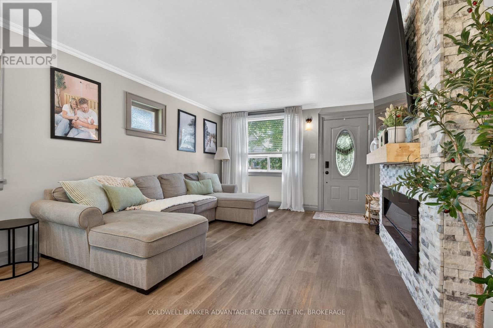 286 GILMORE ROAD E - 3