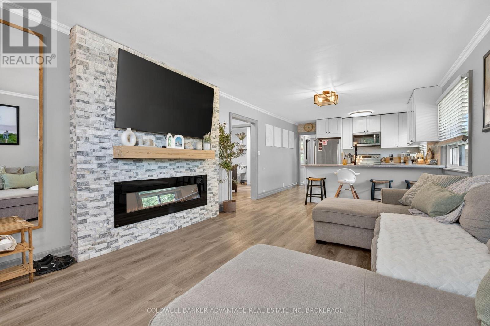 286 GILMORE ROAD E - 4