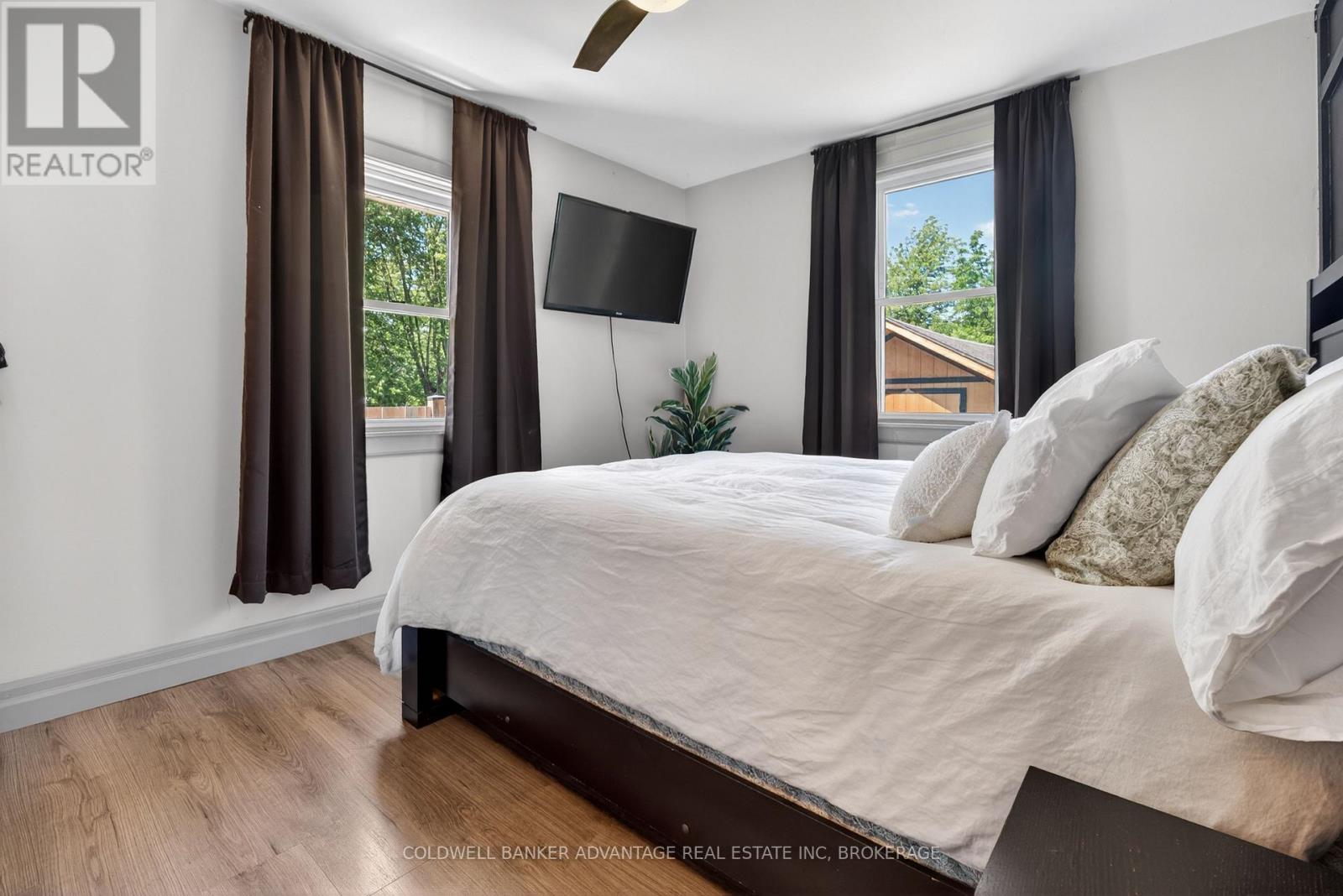 286 GILMORE ROAD E - 8
