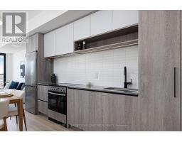1610 - 181 Sterling Road, Toronto, ON M6R2B2 Photo 8