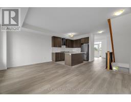 183 Harding Park Street, Newmarket, ON L3Y0E3 Photo 14
