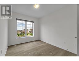 183 Harding Park Street, Newmarket, ON L3Y0E3 Photo 25
