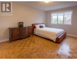 14 Montesano Crescent, Richmond Hill, ON L4B4M9 Photo 13
