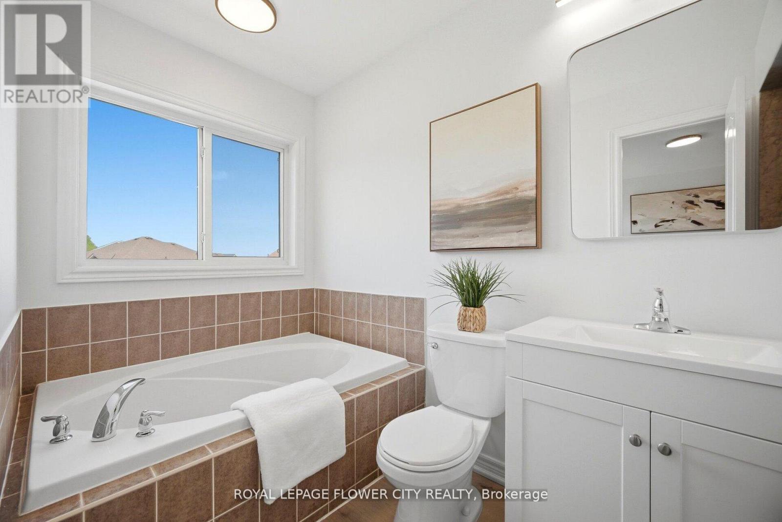 24 MARTREE CRESCENT - 22