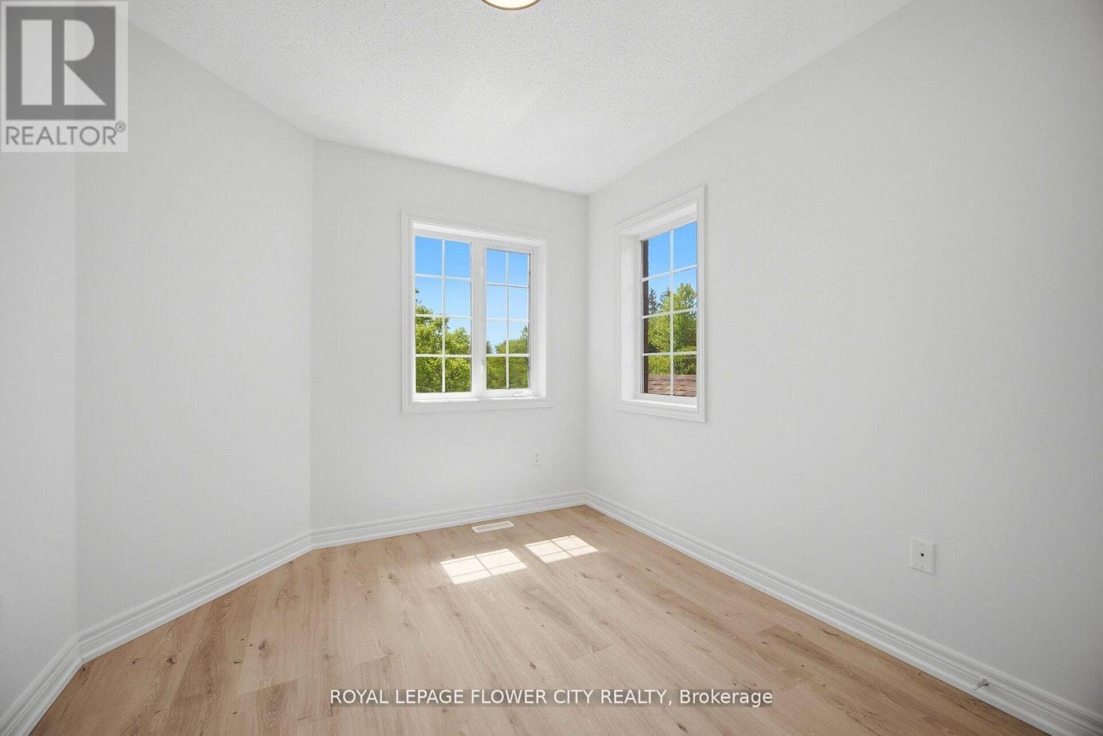 24 MARTREE CRESCENT - 25