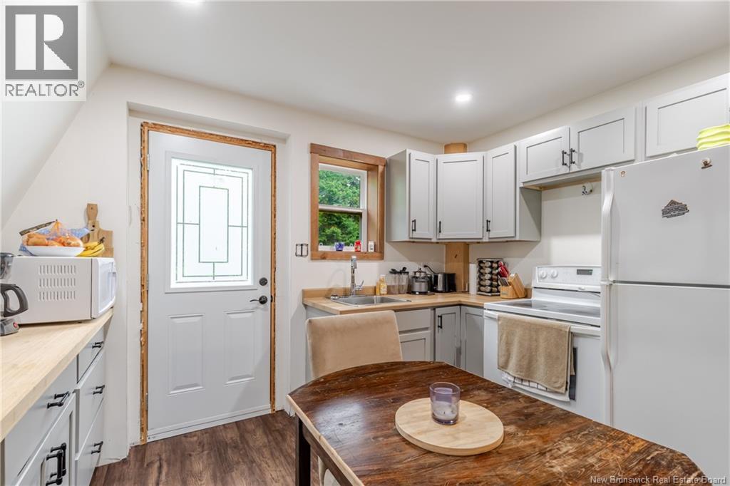 12 Shaw Street - Image 35