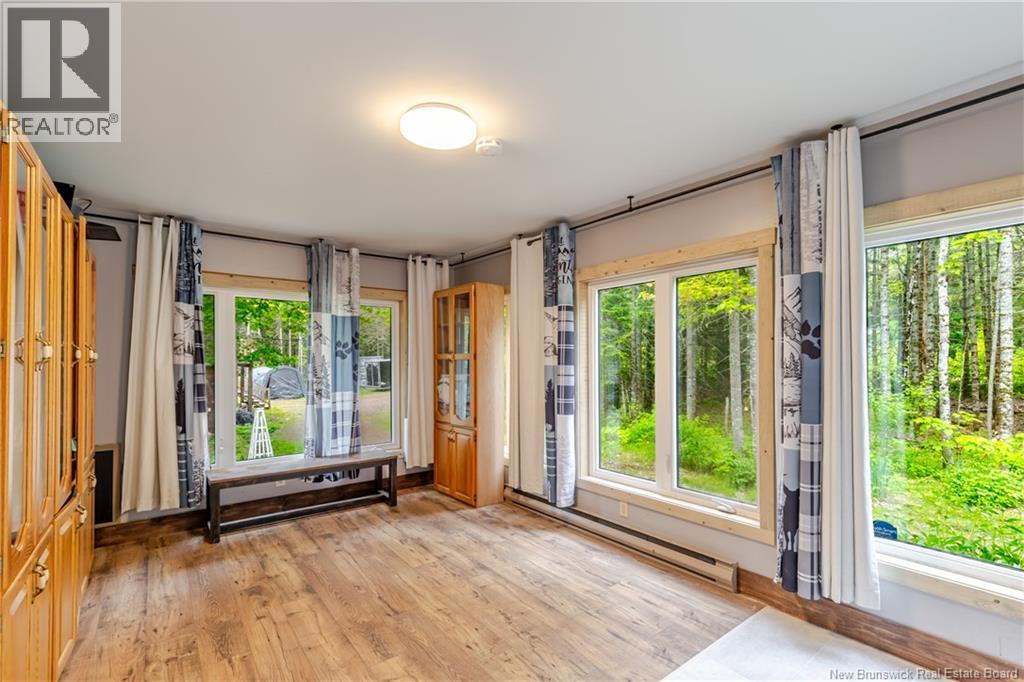 12 Shaw Street - Image 12