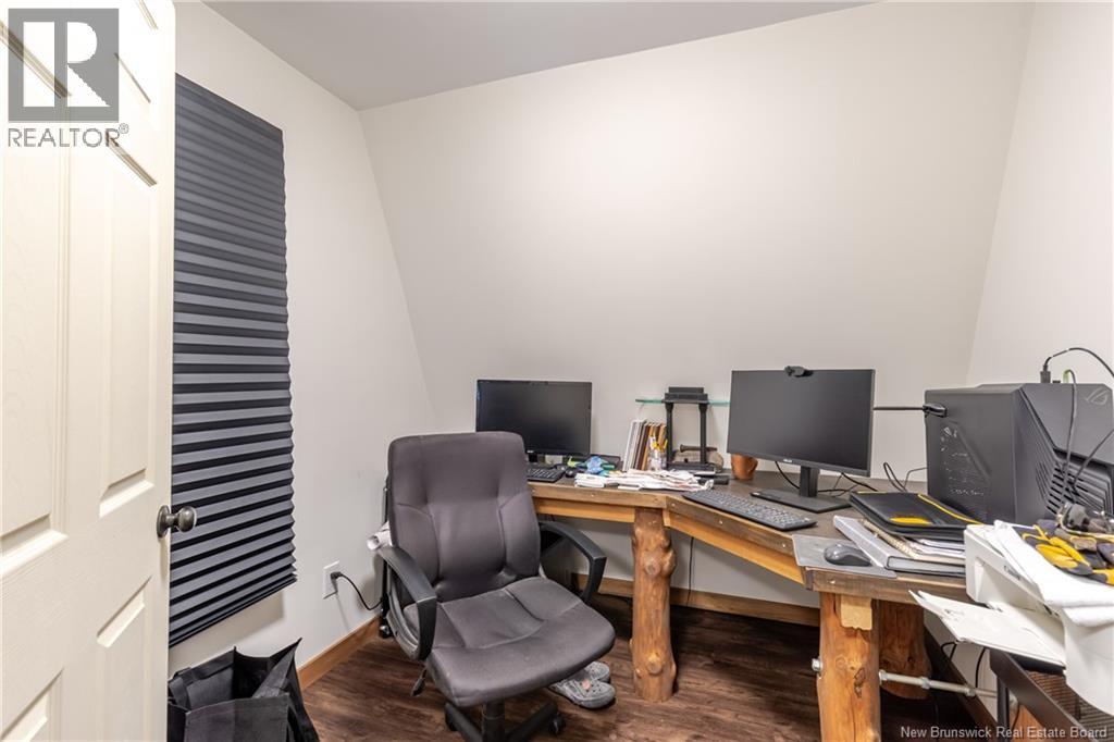 12 Shaw Street - Image 32