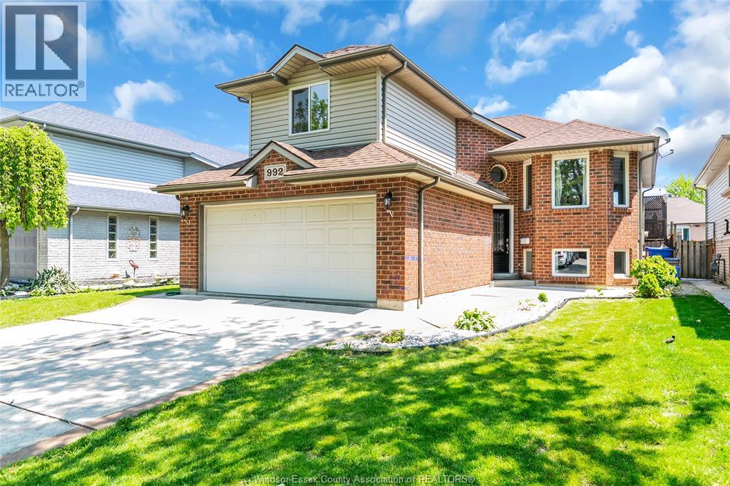 992 WHISTLER COURT - 3