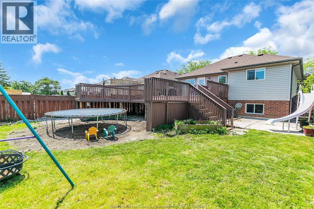 992 WHISTLER COURT - 35