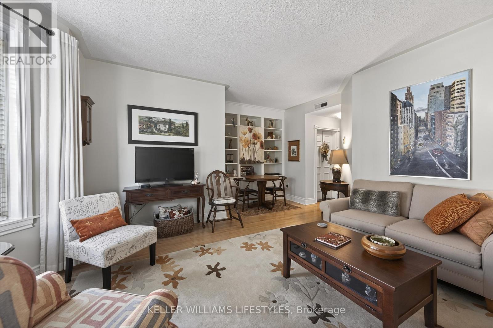 #205 460 WELLINGTON STREET - 13