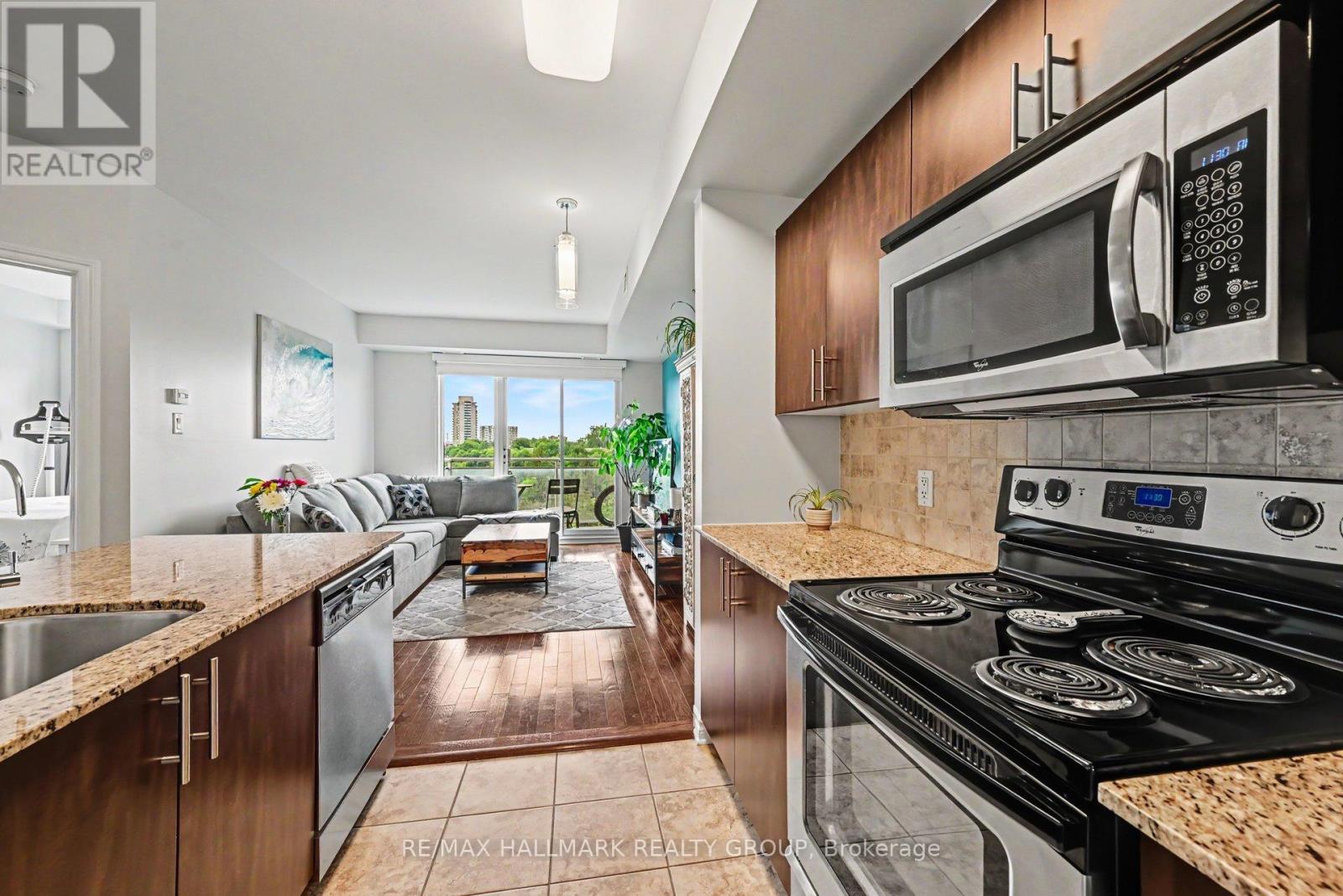 #1001 70 LANDRY STREET - 11
